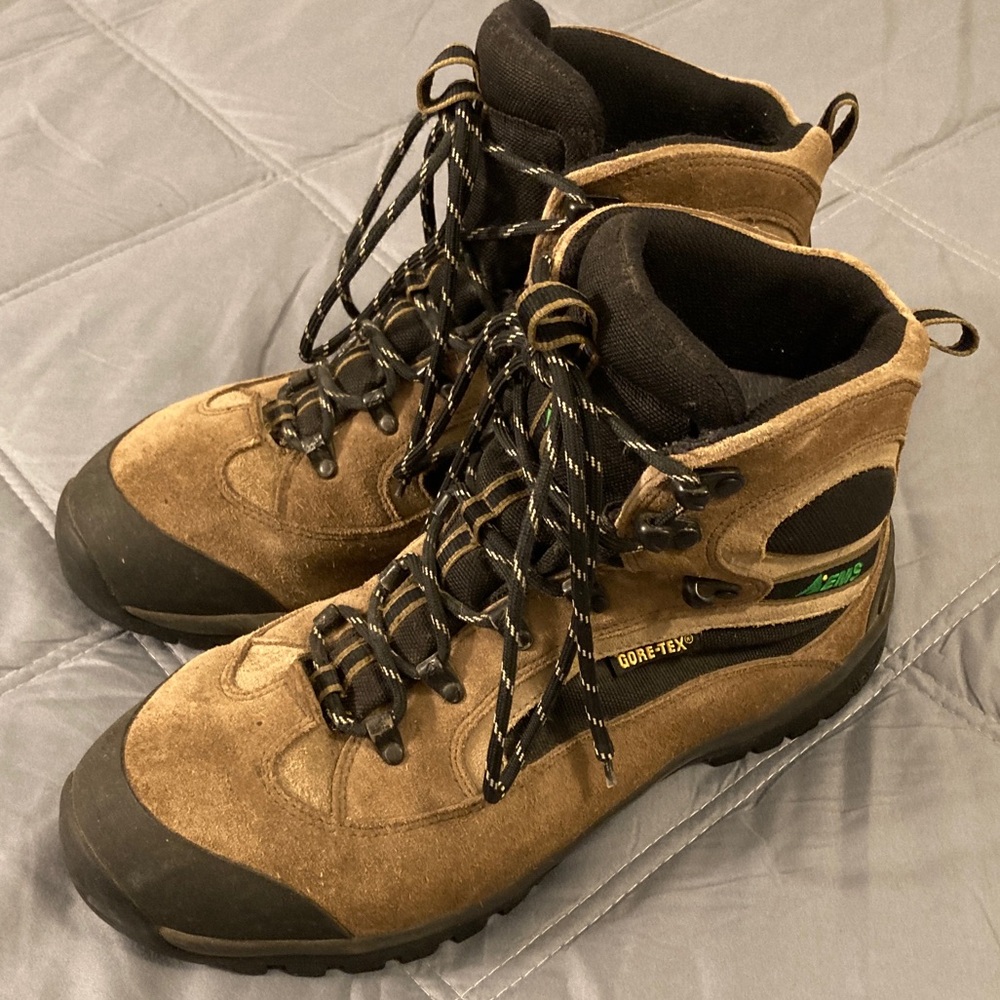 EMS Carter Ridge GTX Gore-Tex Hiking Boots